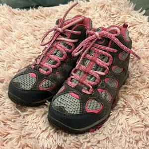 Merrell-Girls Hiking Boots- Size 2 -pink & grey-EXCELLENT Condition.